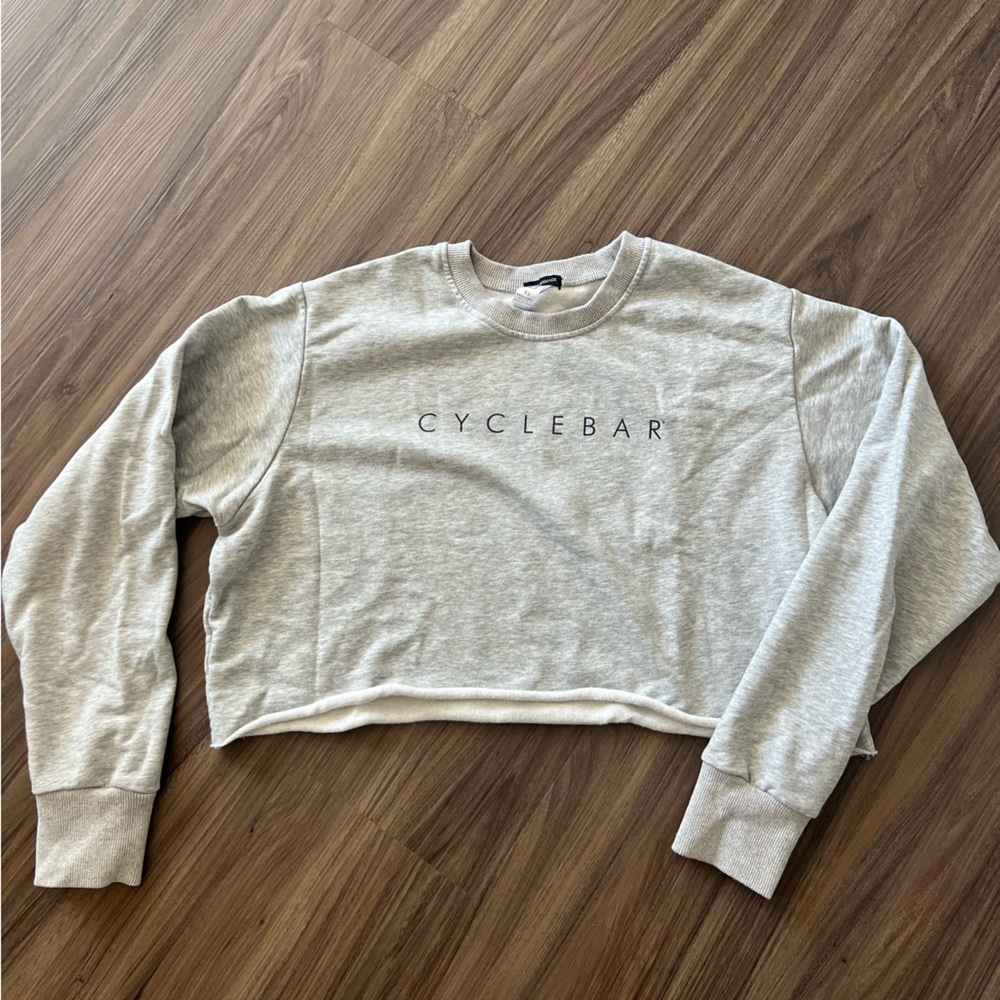 CycleBar Grey Cropped Sweatshirt Crew Neck XS